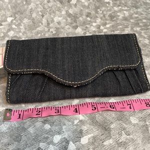 Wallet new with tag